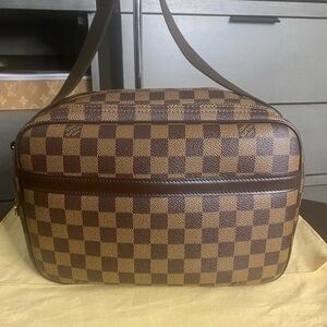 Louis Vuitton Denier Ebene Reporter PM size